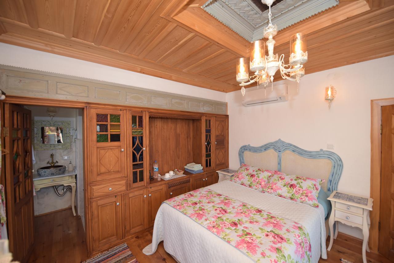 Ilya Konak Sirince Bed & Breakfast Selcuk ภายนอก รูปภาพ