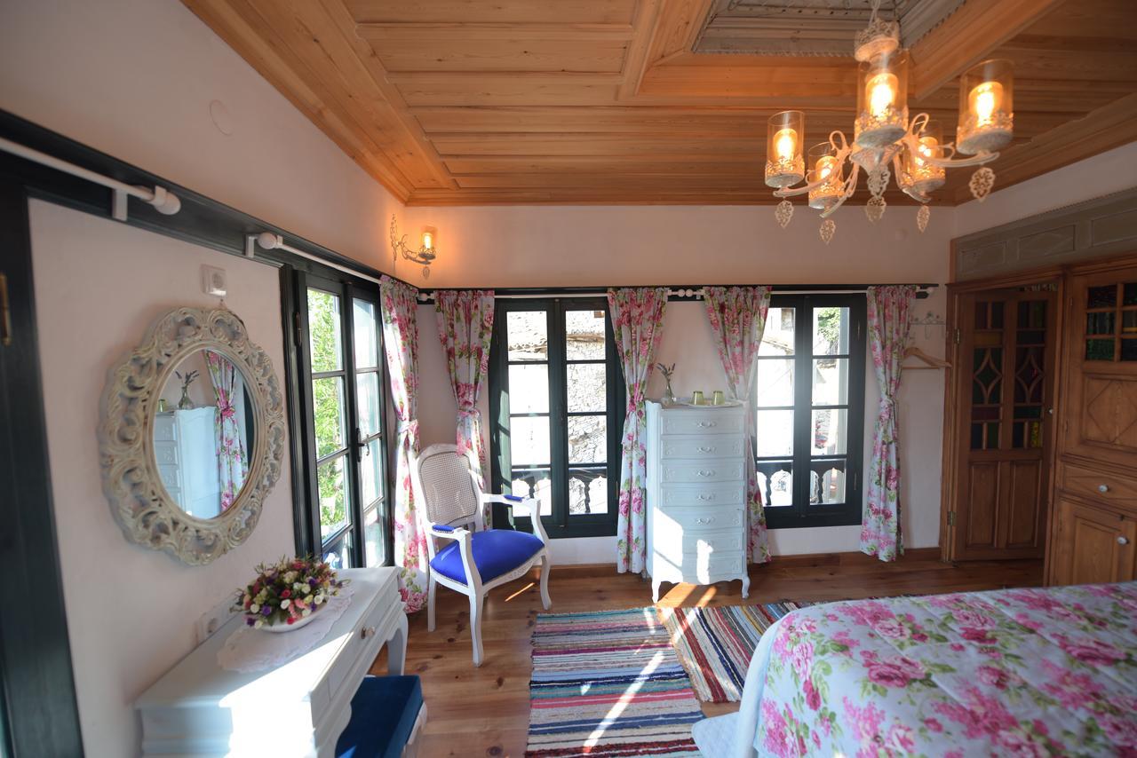 Ilya Konak Sirince Bed & Breakfast Selcuk ภายนอก รูปภาพ